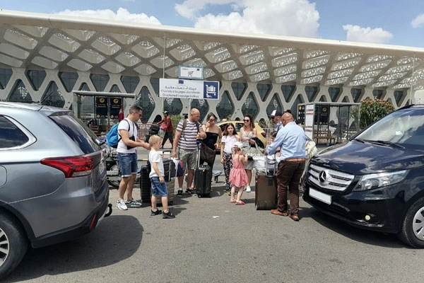 Navettes et Taxi Aéroport